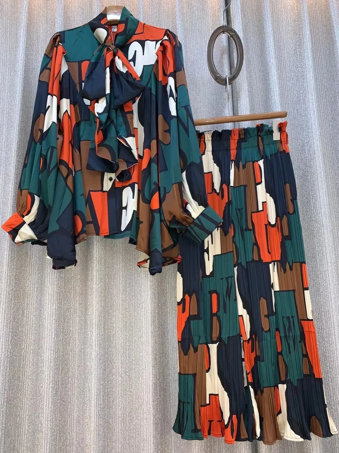 Pre Order:  Lantern Sleeves Butterfly Tie Belted Printed Blouse   Trousers Set