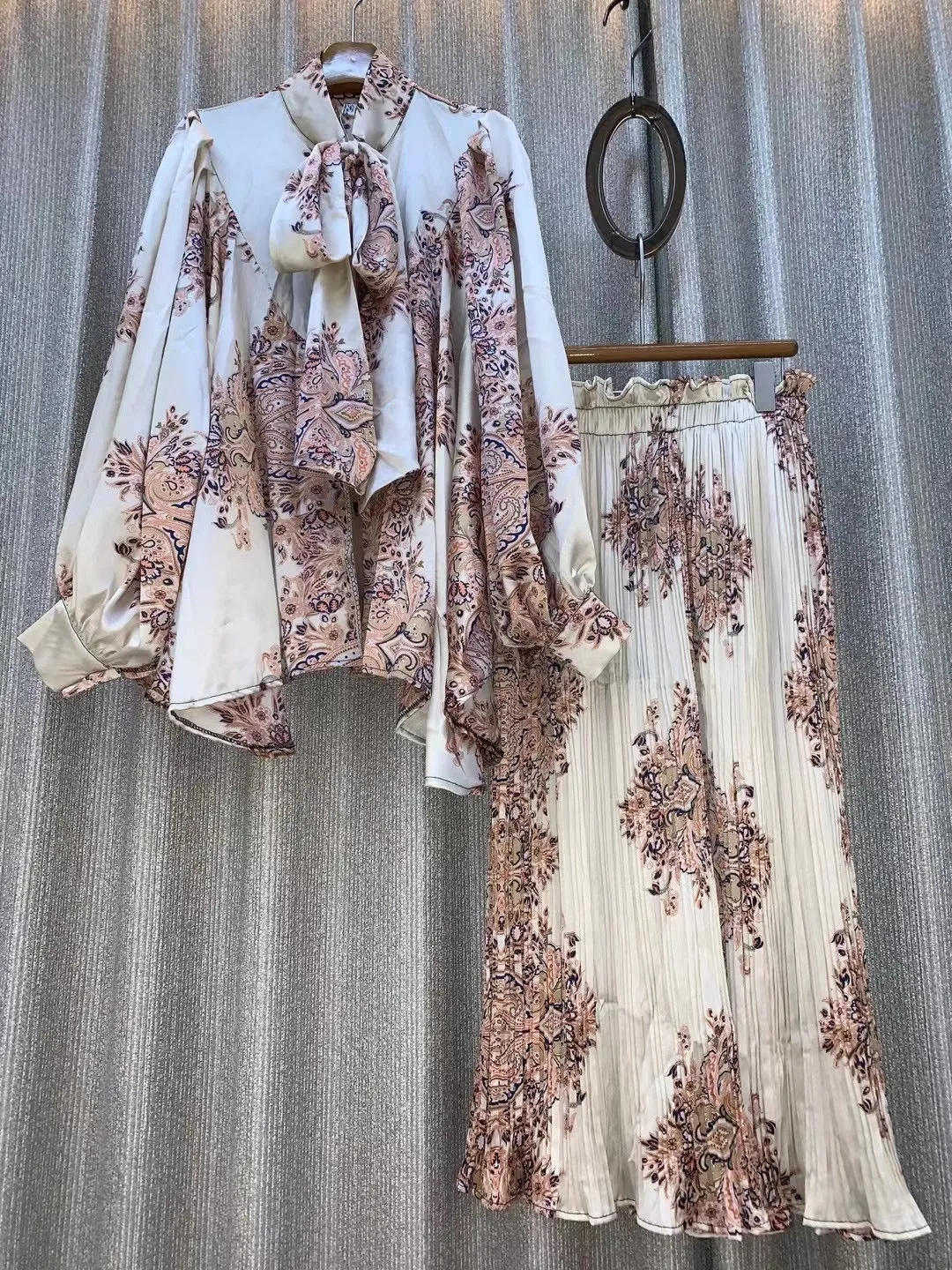 Pre Order:  Lantern Sleeves Butterfly Tie Belted Printed Blouse   Trousers Set