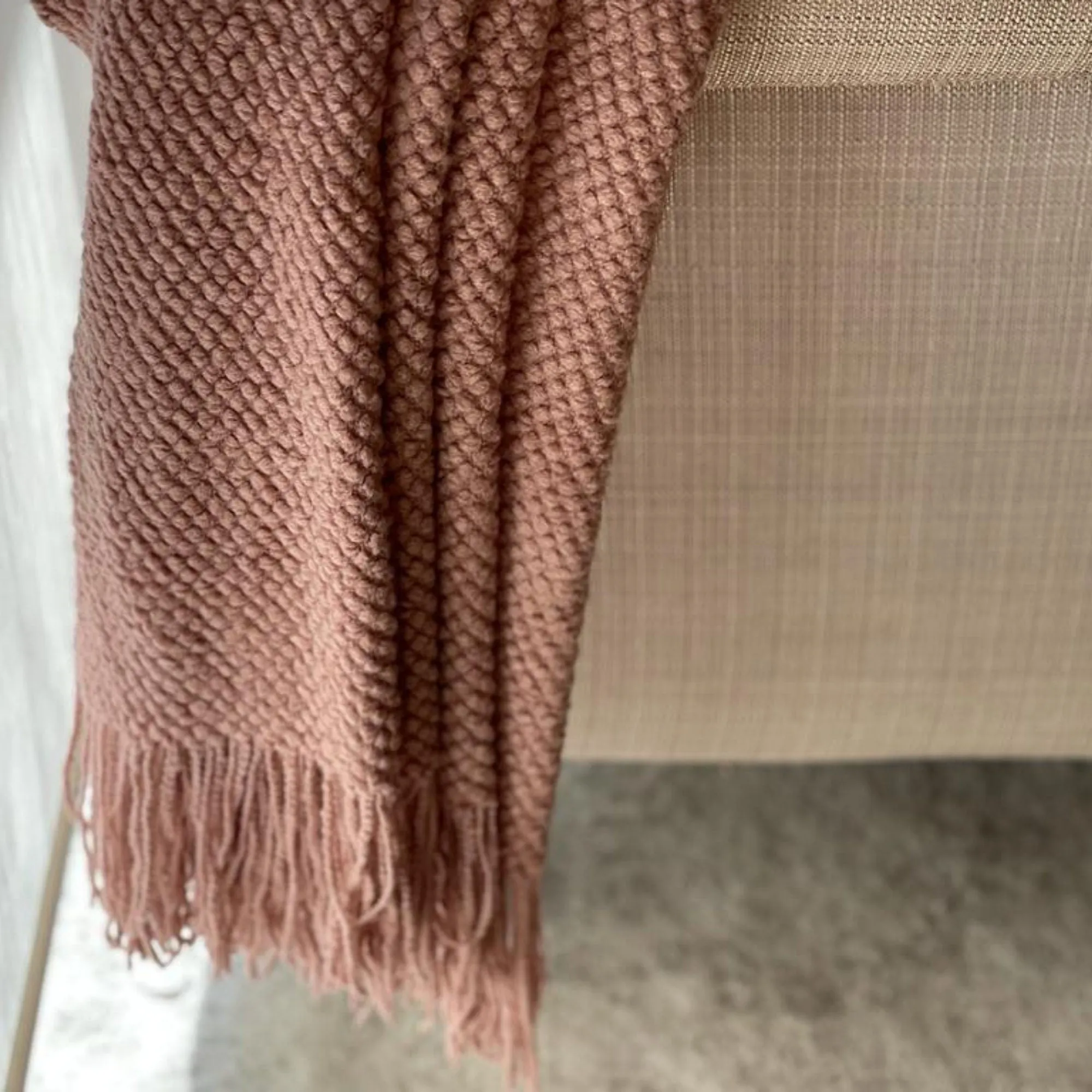 Soft Blanket, Dusty Rose Throw Blanket With Tassels, Size 50x90", Selmont Pink Throw Blanket for Couch/Home, Pink Blanket Gift For Women